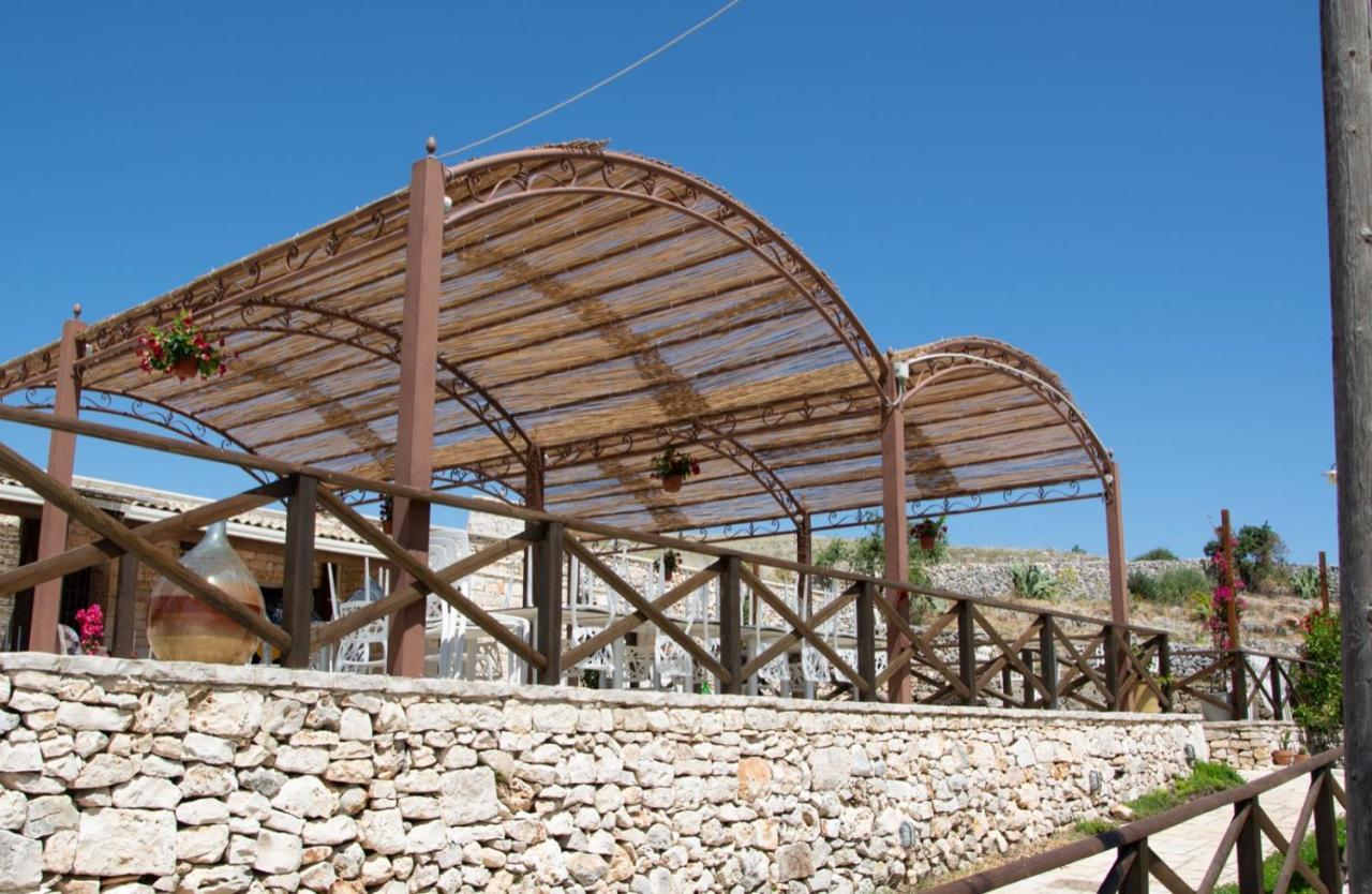 مبيت وإفطار ألتامورا Asfodelo Ristorante Di Campagna المظهر الخارجي الصورة